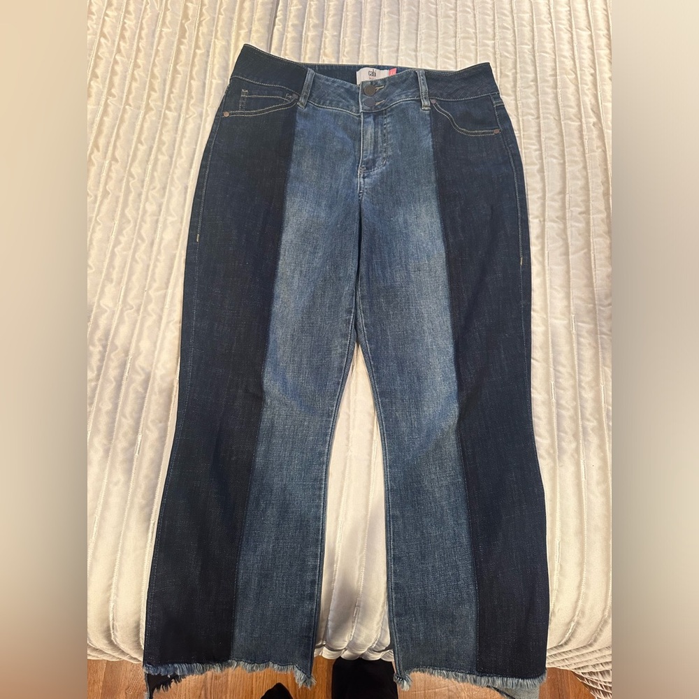 High low crop two toned jeans. Brand new from Cabi jeans size 10